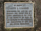 A Bronze plaque commemorating the service of Keith Lemmons at Lemmons Viewpoint on the Wahkeena Falls Trail.