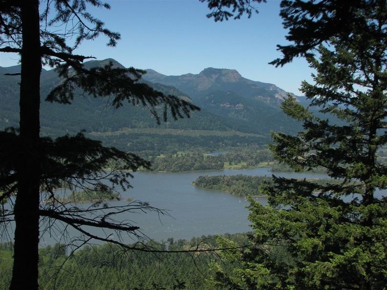 Columbia River from the Nesmith Point Trail