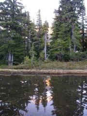 Bays Lake in Jefferson Park, OR.
