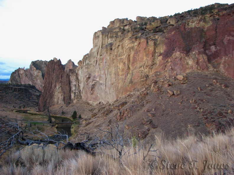 Multi-colored rocks jut above the surrounding landscape at Smith Rock State Park.