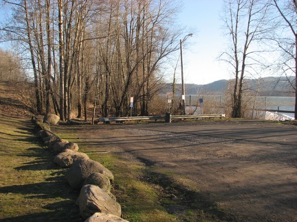 Steamboat Landing Trailhead for the Steigerwald Lake Trail in Washougal, WA