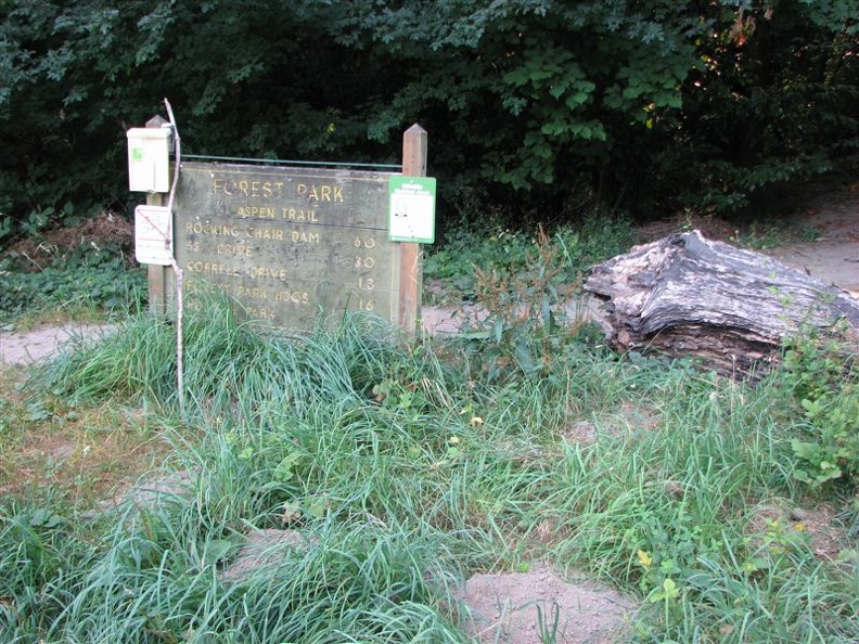 The Aspen Trail starts on Aspen Road and goes back up to the Wildwood Trail.