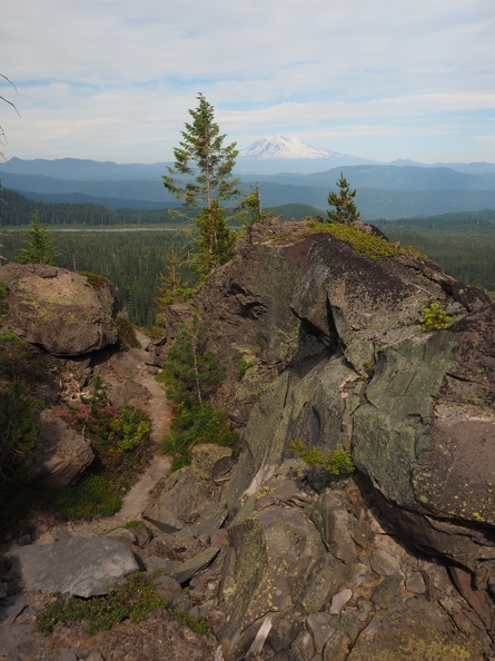 The Loowit Trail on the southeast side of Mt. St. Helens