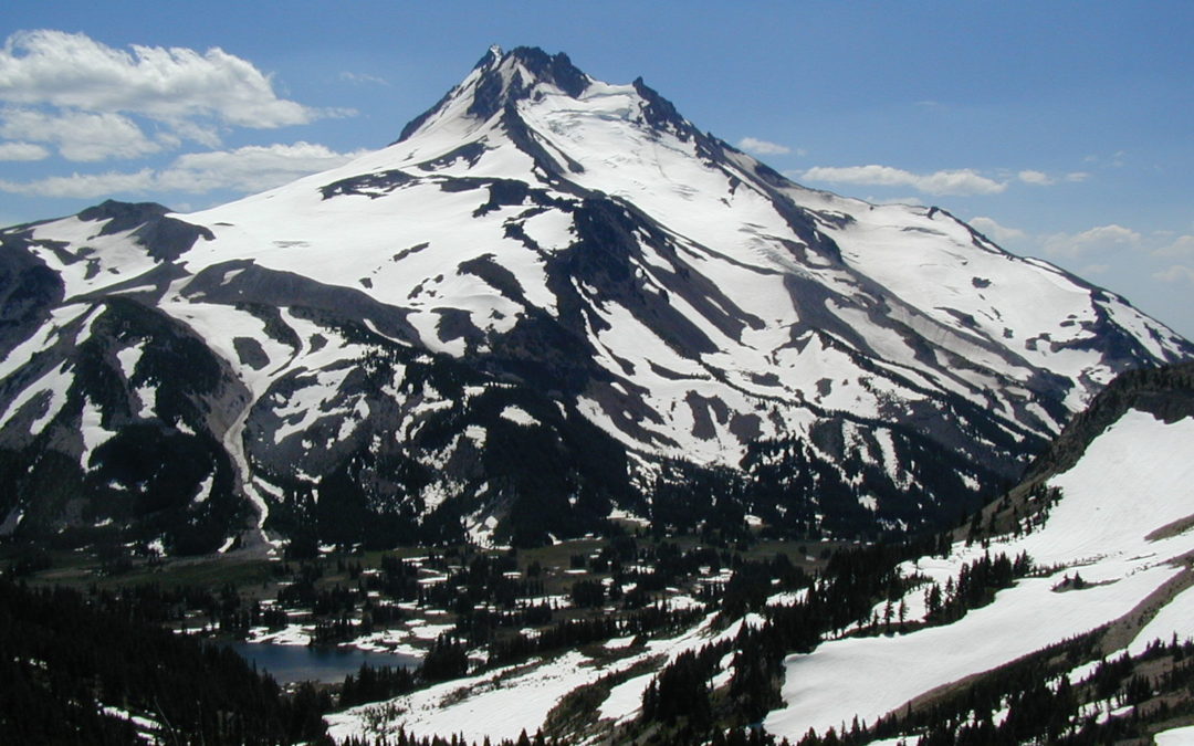 Pacific Crest Trail – Little Crater Lake to Jefferson Park