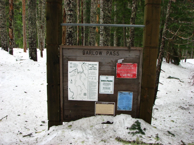 One of the signboards at the trailhead at Barlow Pass.