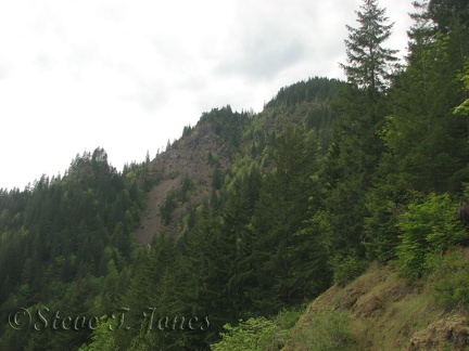 Elk Mountain can be seen in the distance from the trail. Elk Mountain is the tallest peak in the distance in this picture.