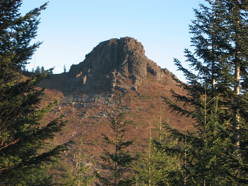 Daylight fading on Pyramid Peak viewed from the Tarbell Trail.