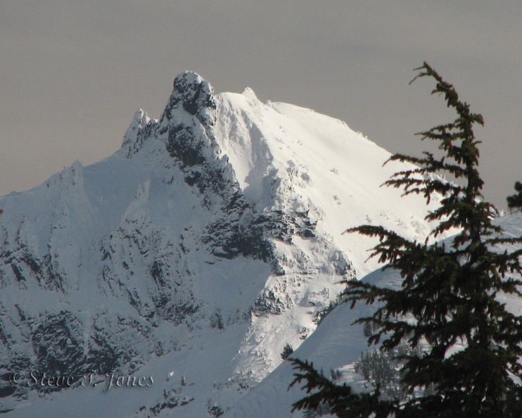 Closeup of Unicorn Peak from Mazama Ridge.