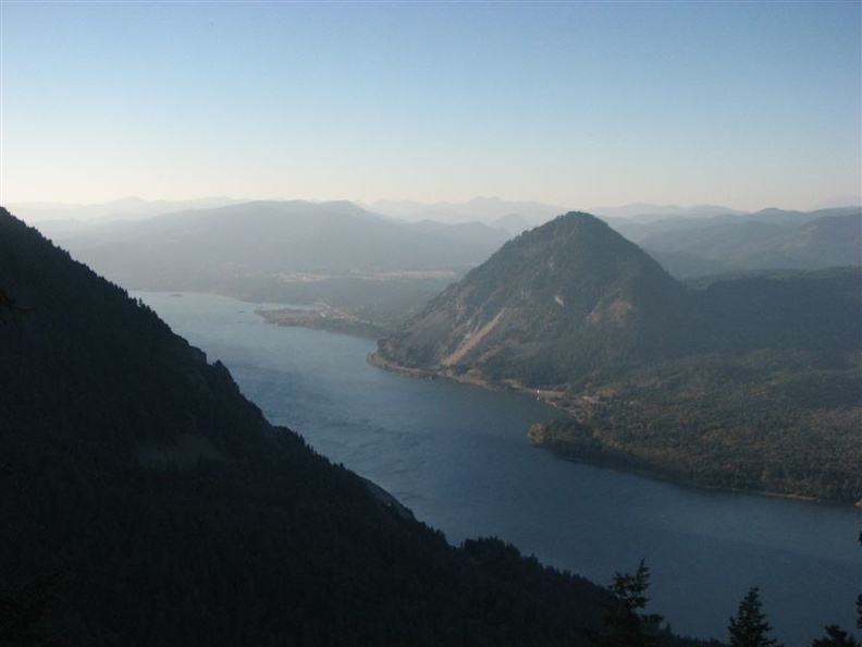 One of the viewpoints along the Mt. Defiance Trail provides this view of the Columbia River Gorge to the west. Round Mountain is towards the center of the picture.