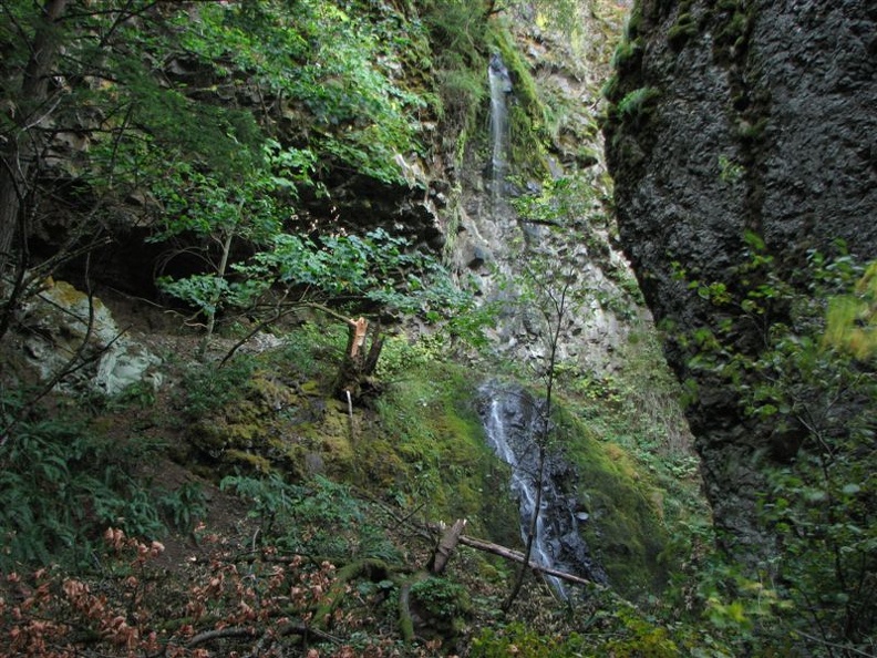 Cabin Creek Falls slows to a tiny plume of water in the summer and fall. This is near the Mt. Defiance Trailhead.