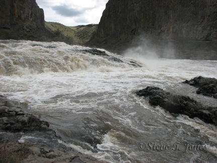 Upper falls of Palouse River.