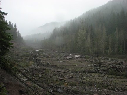 The Sandy River shows the devastation of flood from 2006 and 2011. A couple sections of the trail have been rerouted after being washed out.