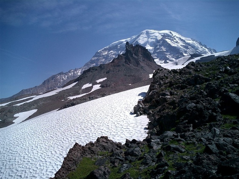 Echo rock and the bottom of Flett galcier